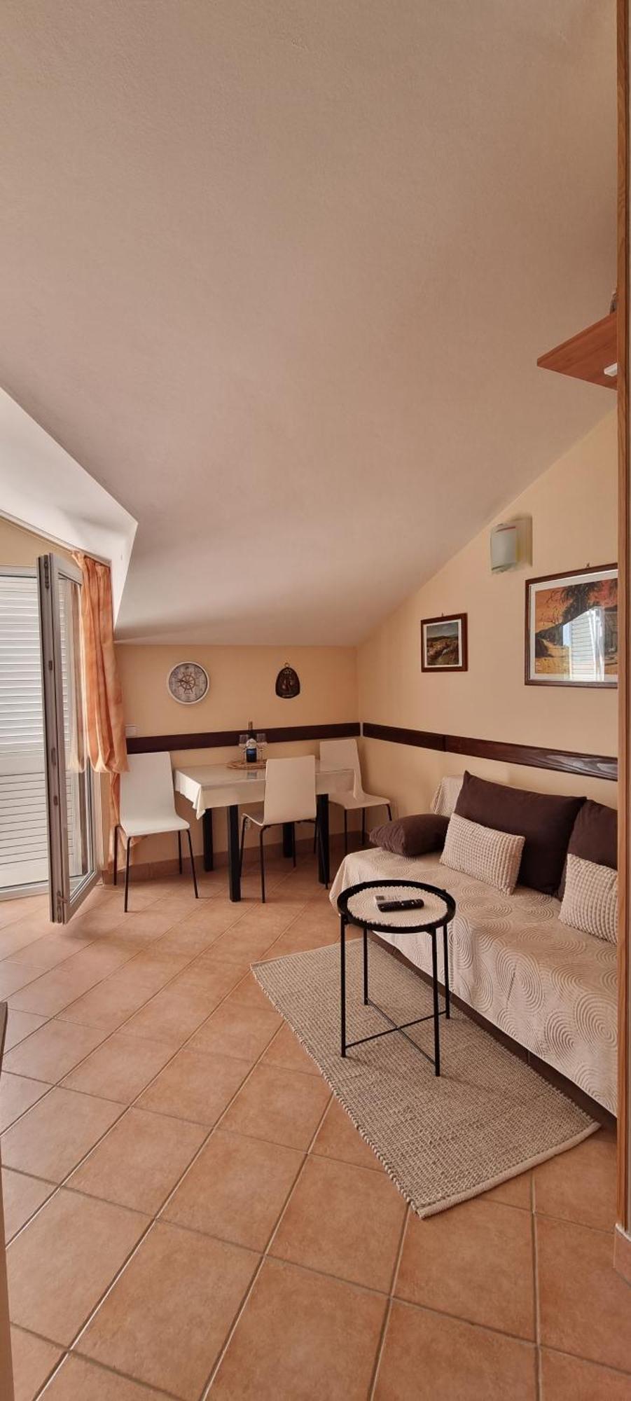 Ancora, Crkvice Apartment